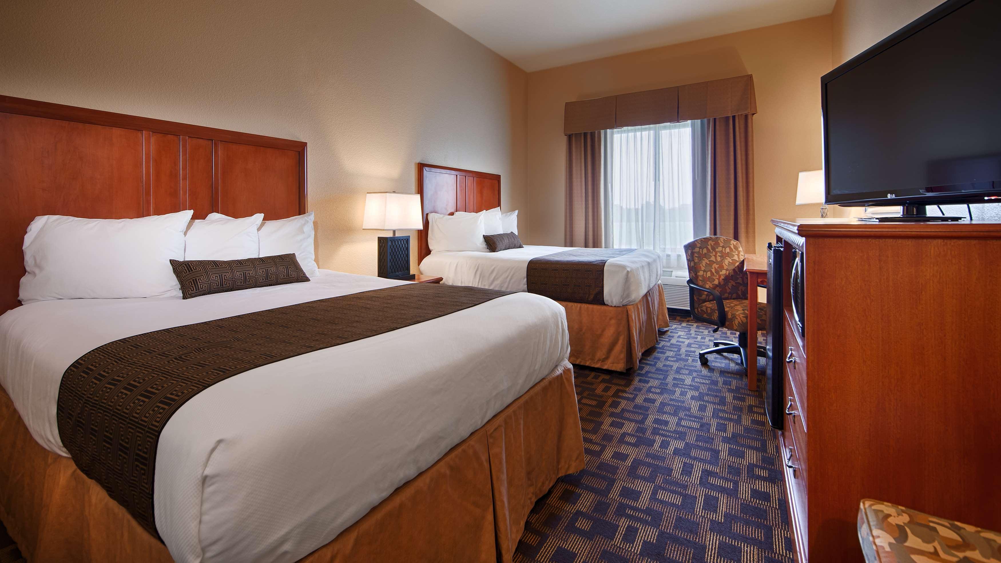 Best Western Plus Schulenburg Inn & Suites Екстер'єр фото
