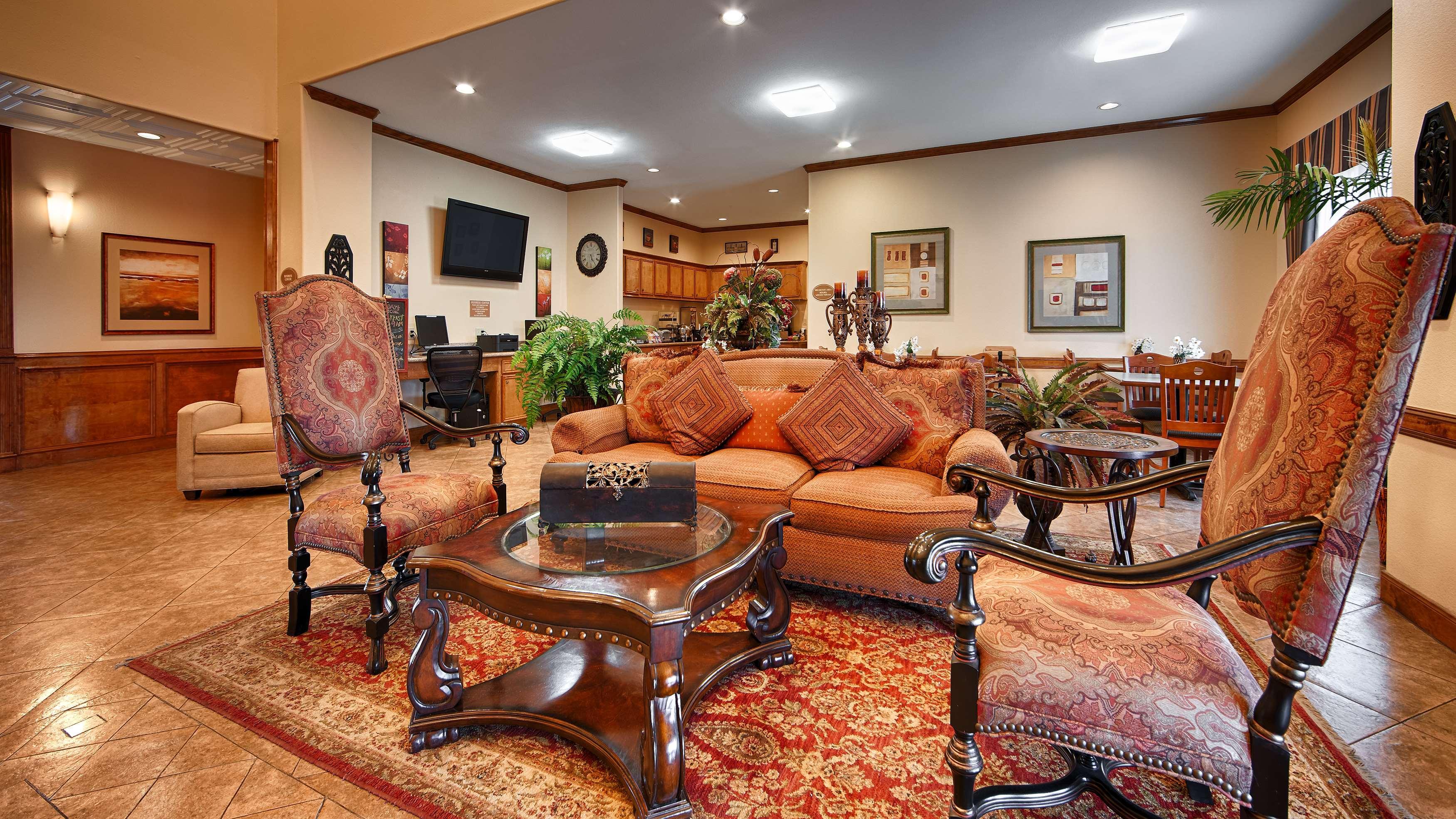 Best Western Plus Schulenburg Inn & Suites Екстер'єр фото