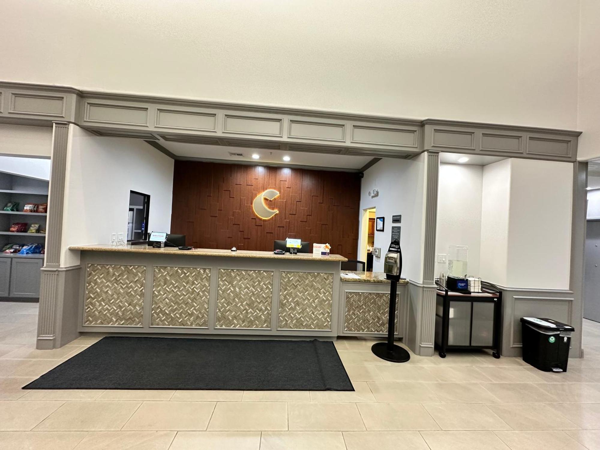 Best Western Plus Schulenburg Inn & Suites Екстер'єр фото